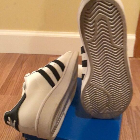 Adidas superstar classics - Picture 6 of 6